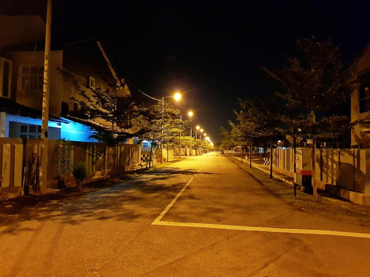 Selendang In Krubong Near Std Hang Jebat, Mitc & Utem Malacca Luaran gambar