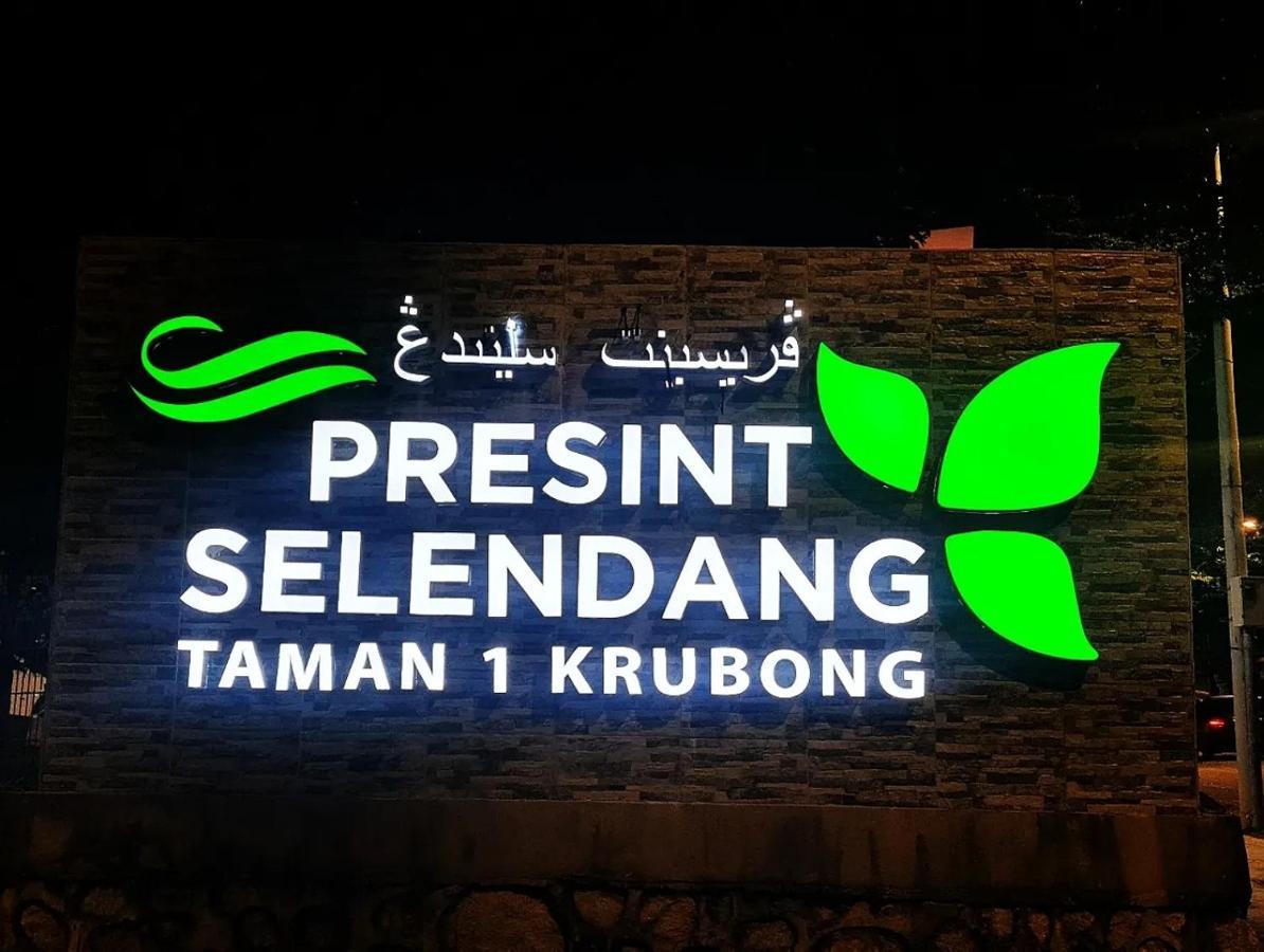 Selendang In Krubong Near Std Hang Jebat, Mitc & Utem Malacca Luaran gambar