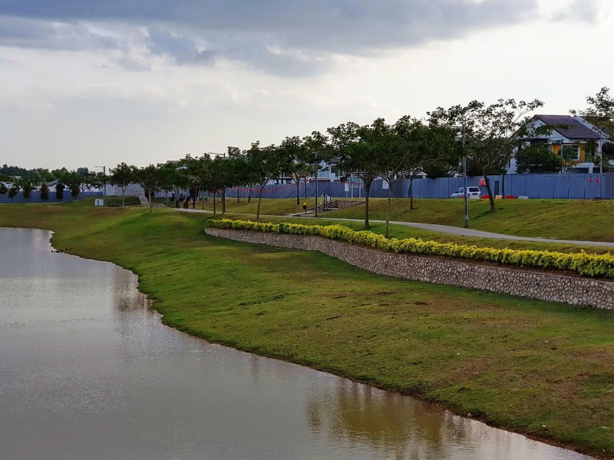 Selendang In Krubong Near Std Hang Jebat, Mitc & Utem Malacca Luaran gambar